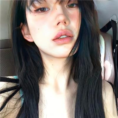 迷雾中的她